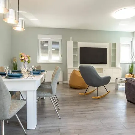 Mareta Wave דירה זאדאר